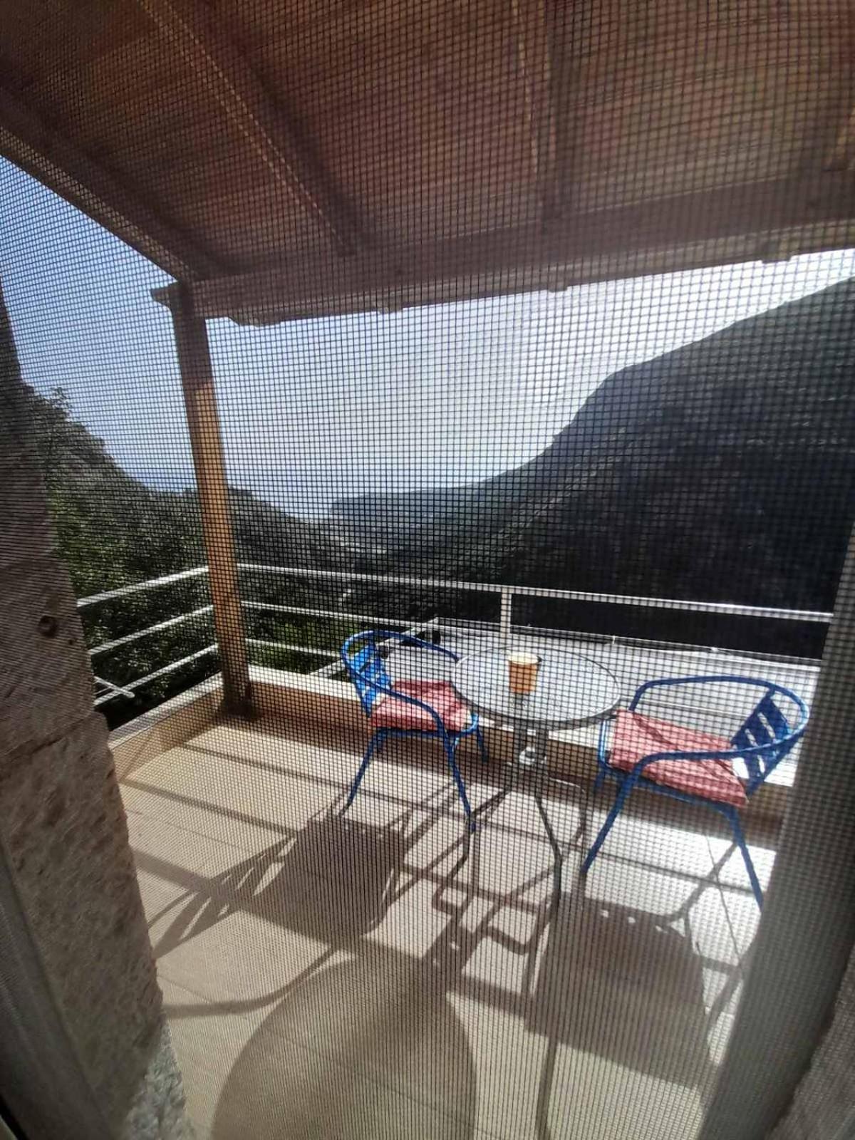 Sofia'S Rooms Himare Exterior photo